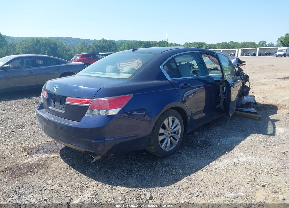 2011 HONDA ACCORD 2.4 EX-L VIN: 1HGCP2F81BA085673