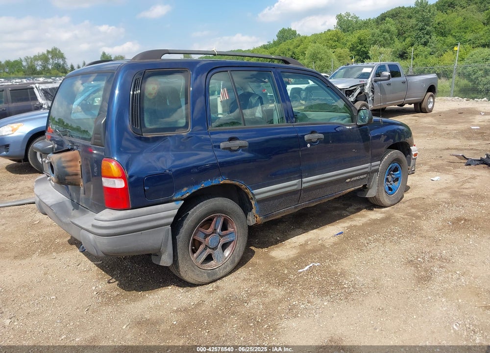 2003 CHEVROLET TRACKER HARD TOP BASE VIN: 2CNBE13C736913271