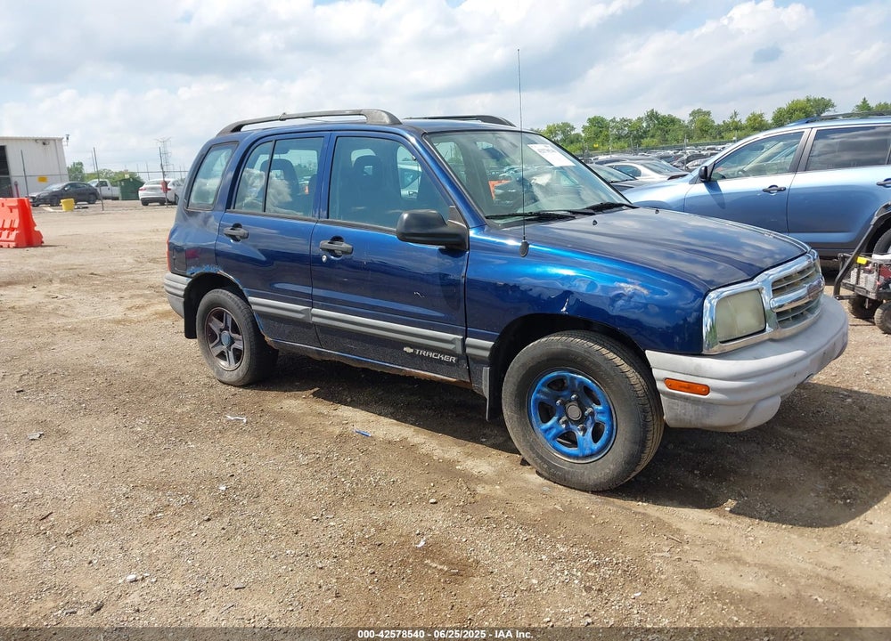 2003 CHEVROLET TRACKER HARD TOP BASE VIN: 2CNBE13C736913271
