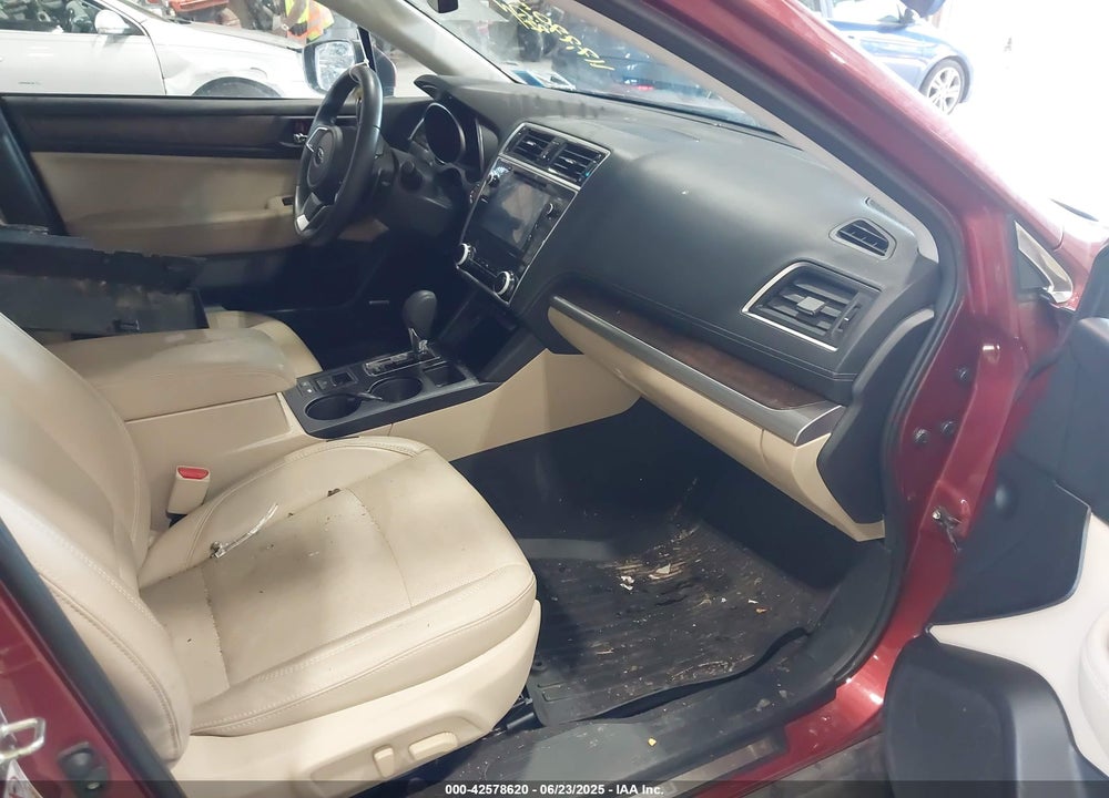 2018 SUBARU OUTBACK 2.5I LIMITED VIN: 4S4BSANC7J3350751
