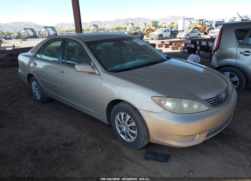 2005 TOYOTA CAMRY LE VIN: 4T1BE32K75U074439