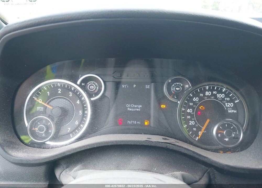 2021 RAM 1500 VIN: 1C6RRFFG5MN612828