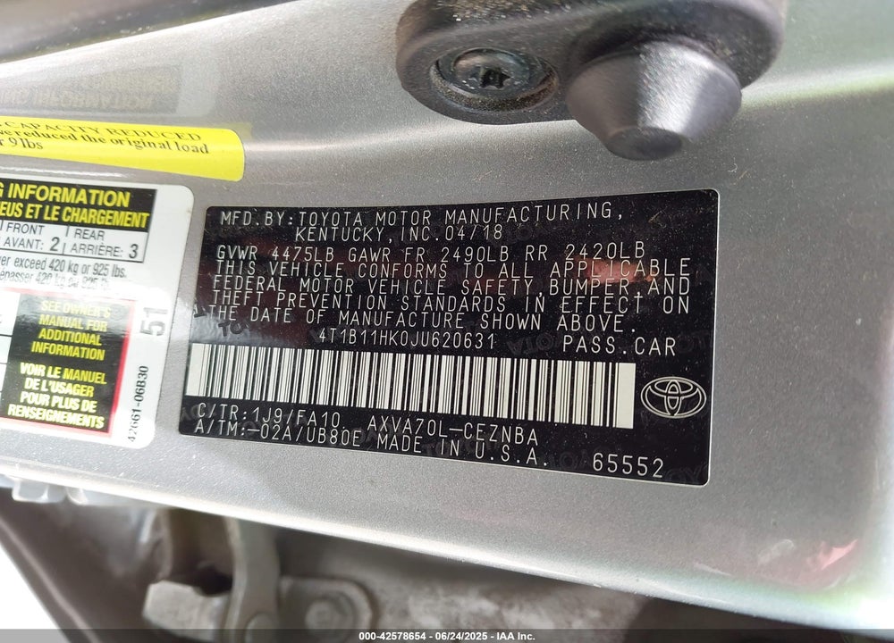 2018 TOYOTA CAMRY VIN: 4T1B11HK0JU620631