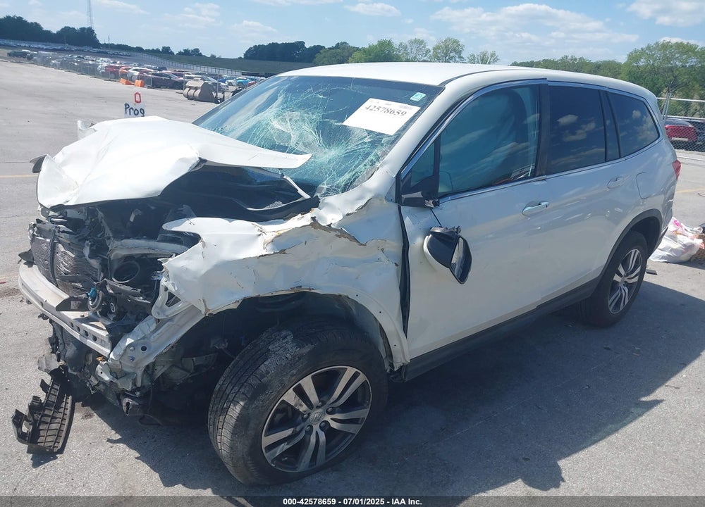 2017 HONDA PILOT EX VIN: 5FNYF5H32HB012547