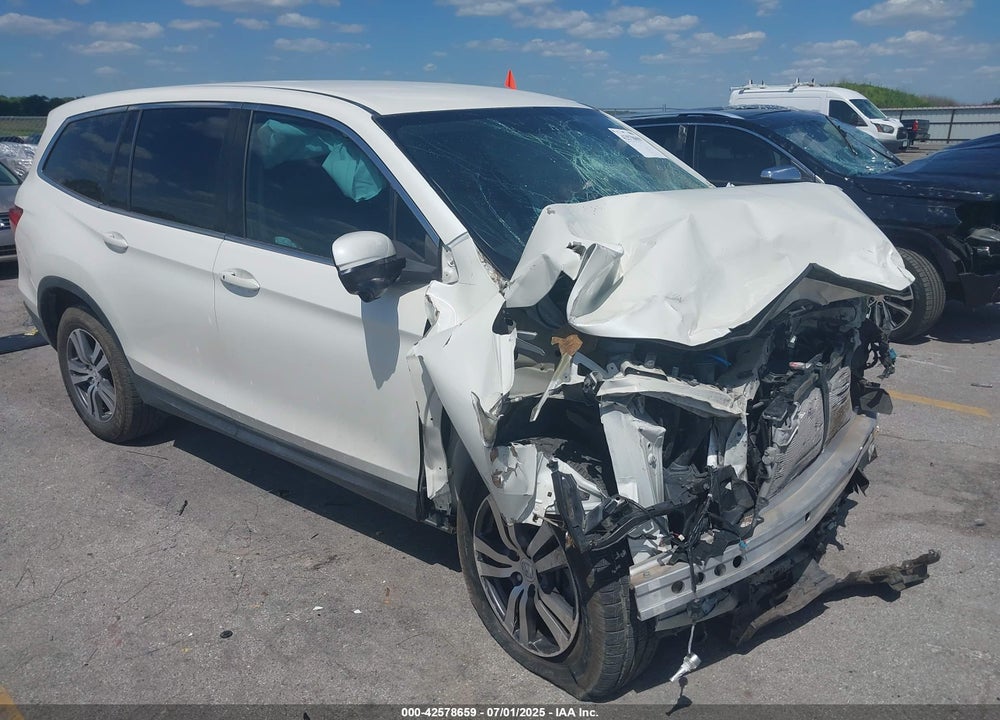2017 HONDA PILOT EX VIN: 5FNYF5H32HB012547
