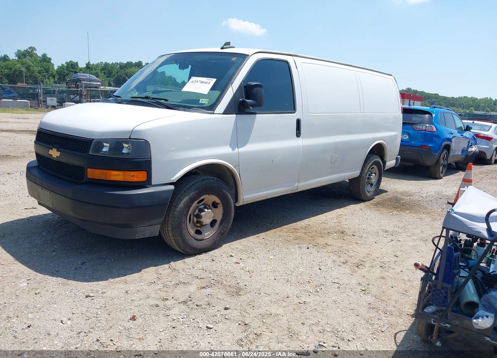 2021 CHEVROLET EXPRESS CARGO RWD 2500 REGULAR WHEELBASE WT VIN: 1GCWGAFP7M1240646