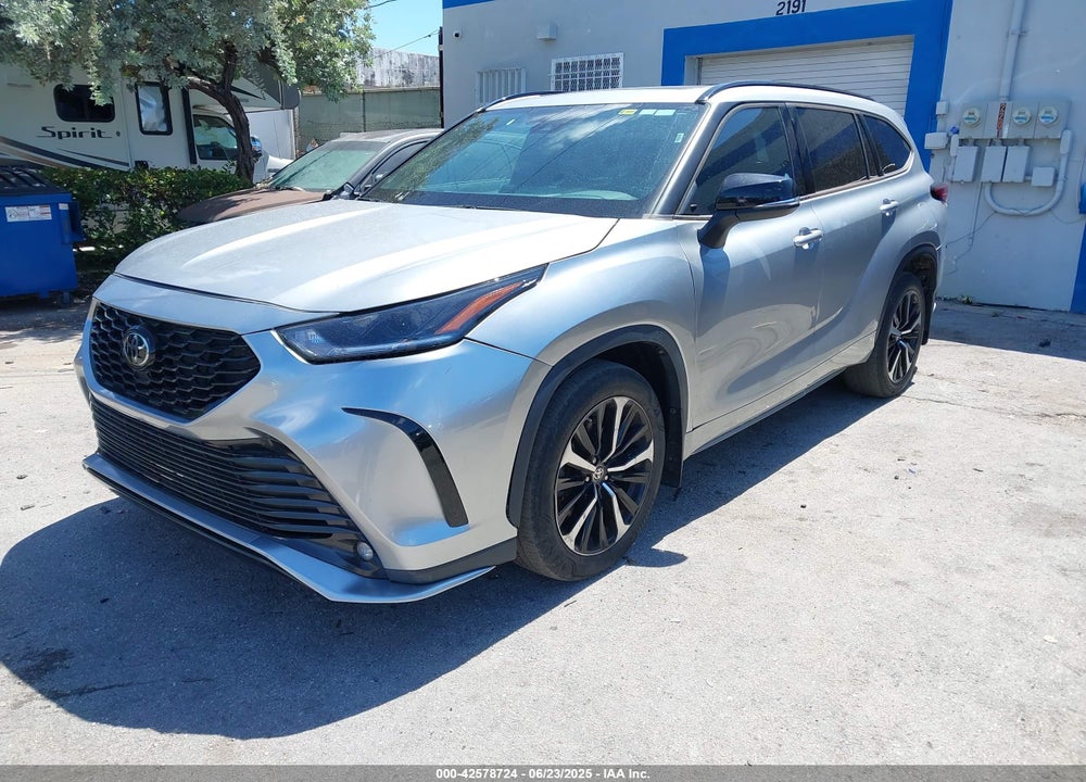 2021 TOYOTA HIGHLANDER VIN: 5TDLZRBH2MS113445