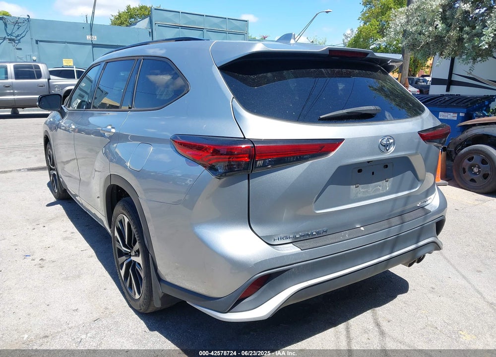 2021 TOYOTA HIGHLANDER VIN: 5TDLZRBH2MS113445