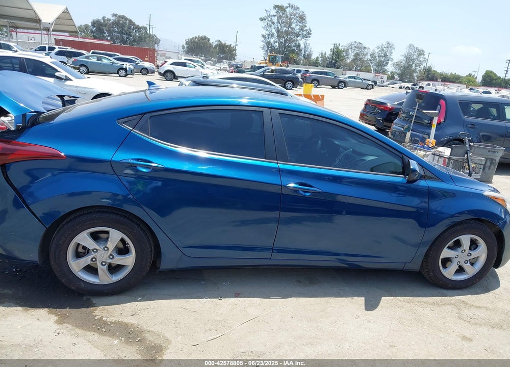 2014 HYUNDAI ELANTRA VIN: KMHDH4AE6EU201098