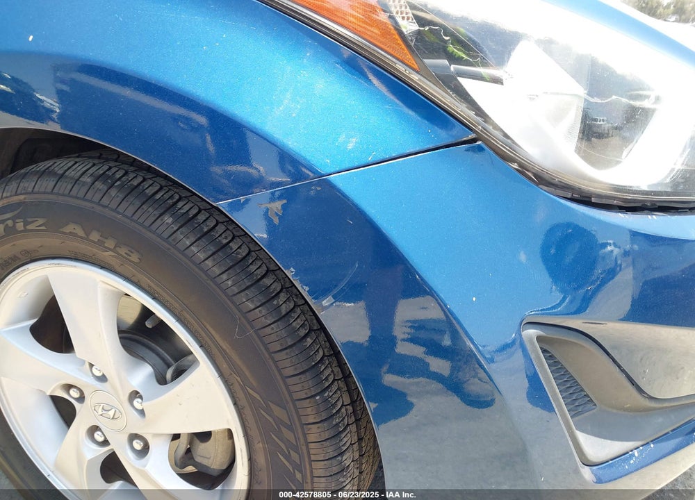 2014 HYUNDAI ELANTRA VIN: KMHDH4AE6EU201098