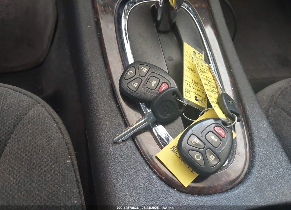 2013 CHEVROLET IMPALA VIN: 2G1WG5E30D1100088