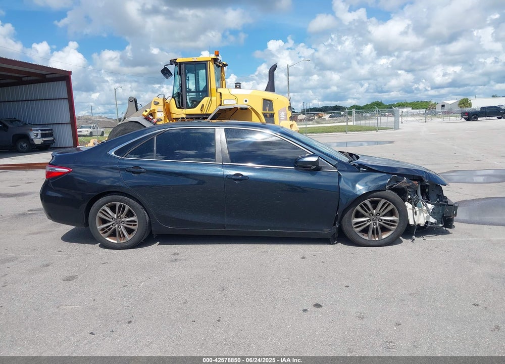 2016 TOYOTA CAMRY VIN: 4T1BF1FK2GU152088