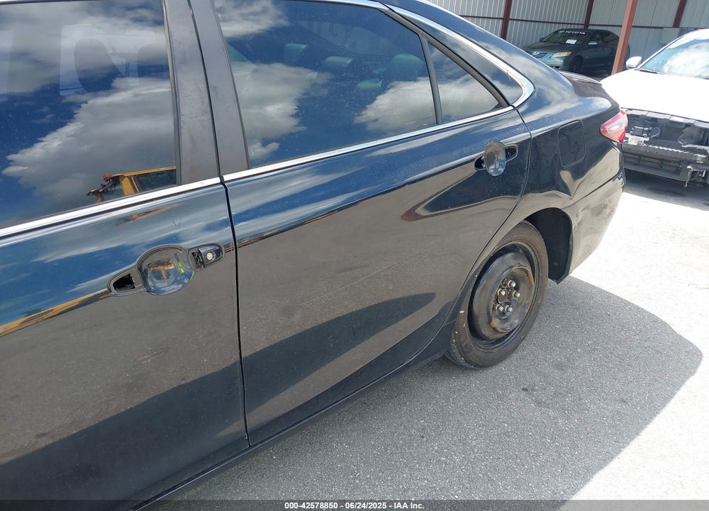 2016 TOYOTA CAMRY VIN: 4T1BF1FK2GU152088