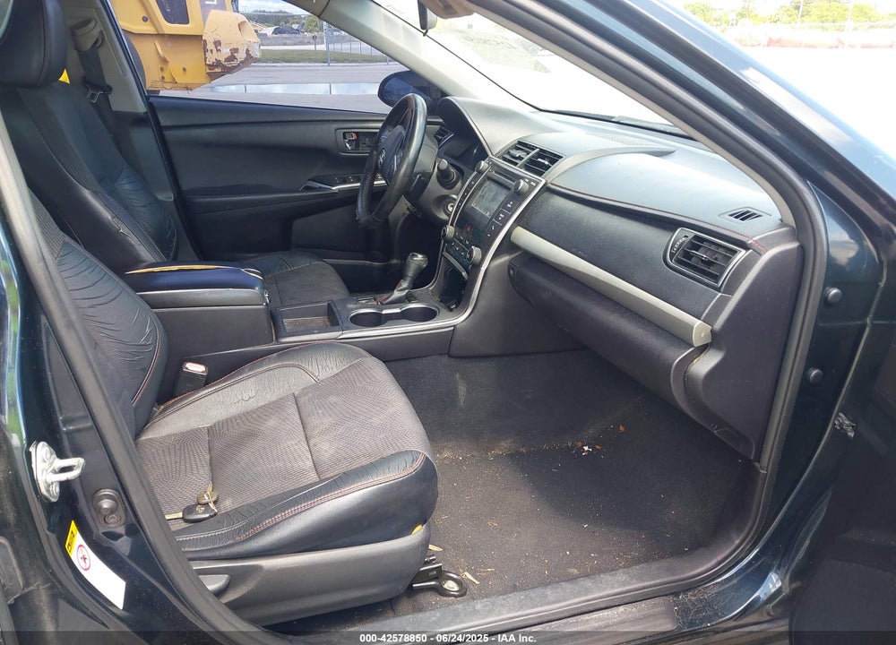 2016 TOYOTA CAMRY VIN: 4T1BF1FK2GU152088