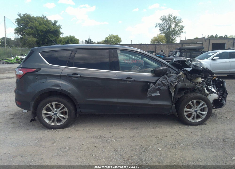 2017 FORD ESCAPE VIN: 1FMCU9GD2HUC41797