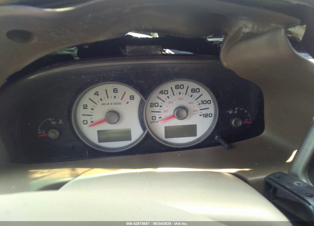 2005 FORD ESCAPE LIMITED VIN: 1FMYU94175KA51758