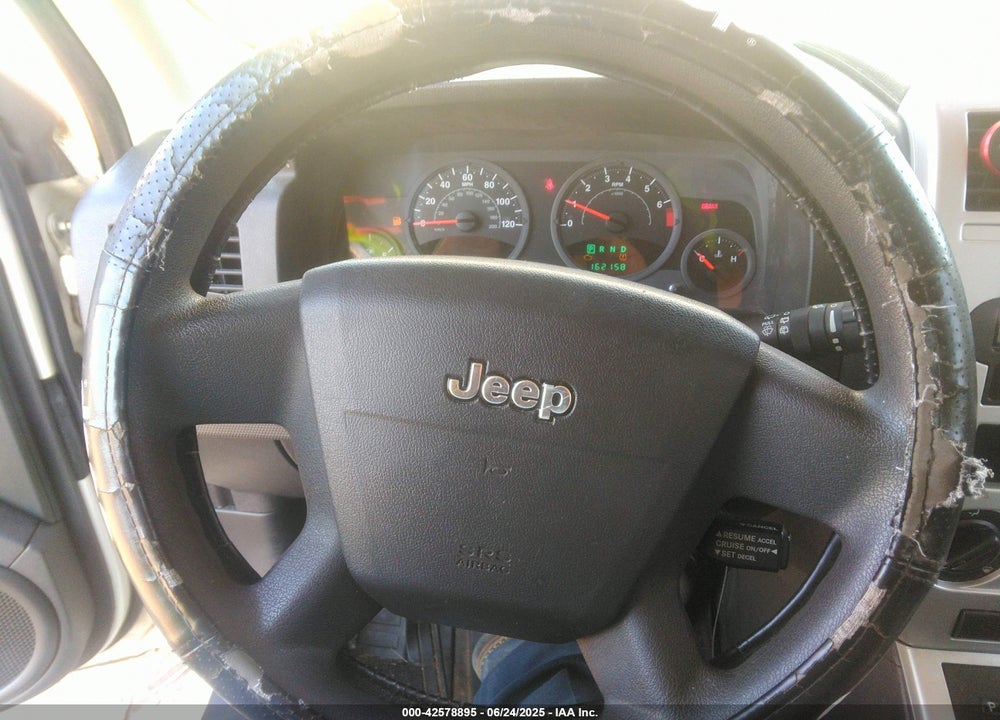 2008 JEEP PATRIOT VIN: 1J8FF28W28D537012