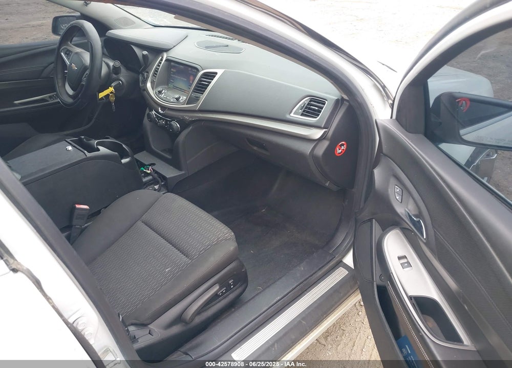 2015 CHEVROLET CAPRICE VIN: 6G3NS5U23FL123374