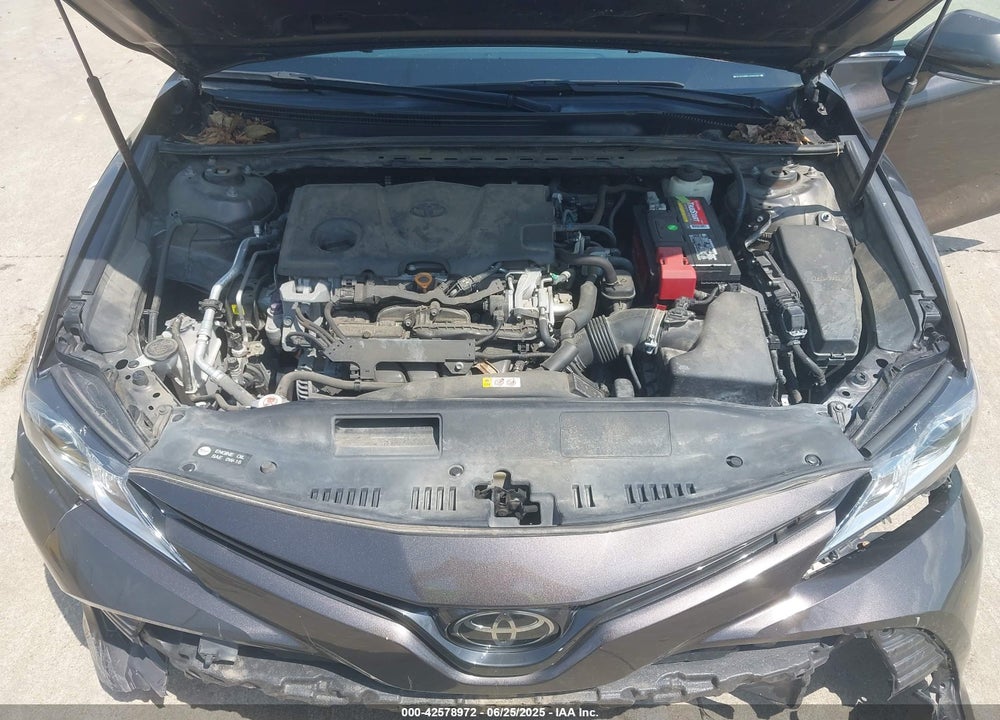 2018 TOYOTA CAMRY LE VIN: 4T1B11HK5JU140357