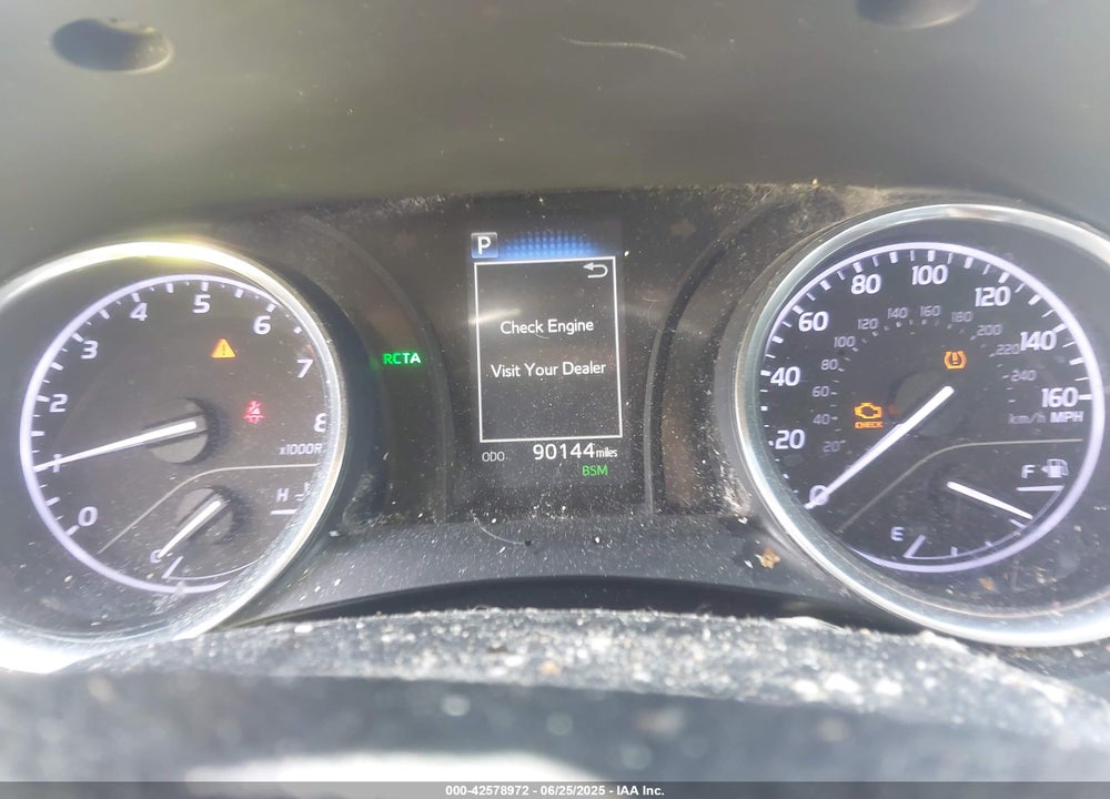 2018 TOYOTA CAMRY LE VIN: 4T1B11HK5JU140357