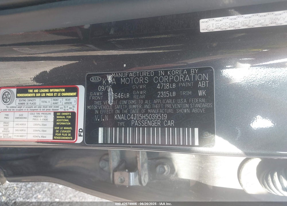 2017 KIA CADENZA PREMIUM VIN: KNALC4J15H5039519