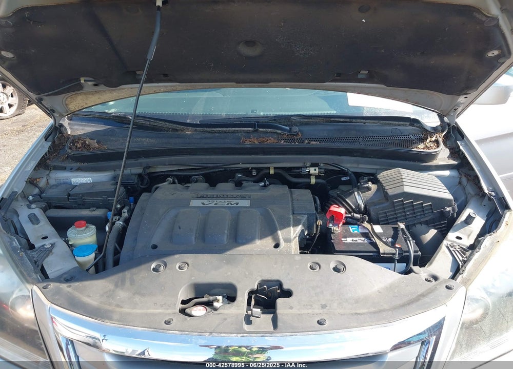 2010 HONDA ODYSSEY EX-L VIN: 5FNRL3H63AB081104