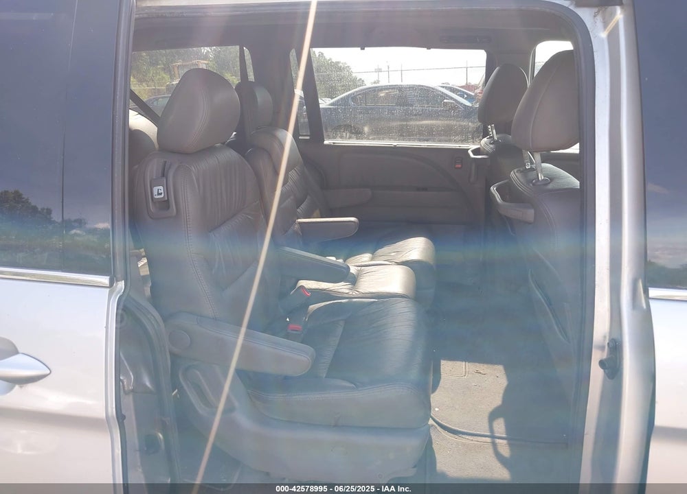 2010 HONDA ODYSSEY EX-L VIN: 5FNRL3H63AB081104
