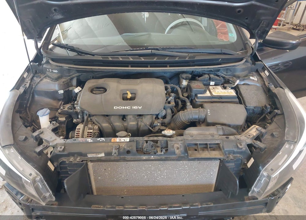 2018 KIA FORTE VIN: 3KPFK4A72JE192196