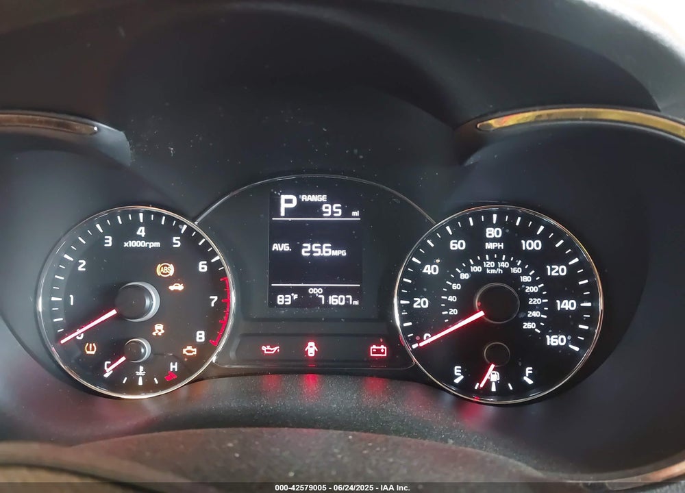 2018 KIA FORTE VIN: 3KPFK4A72JE192196