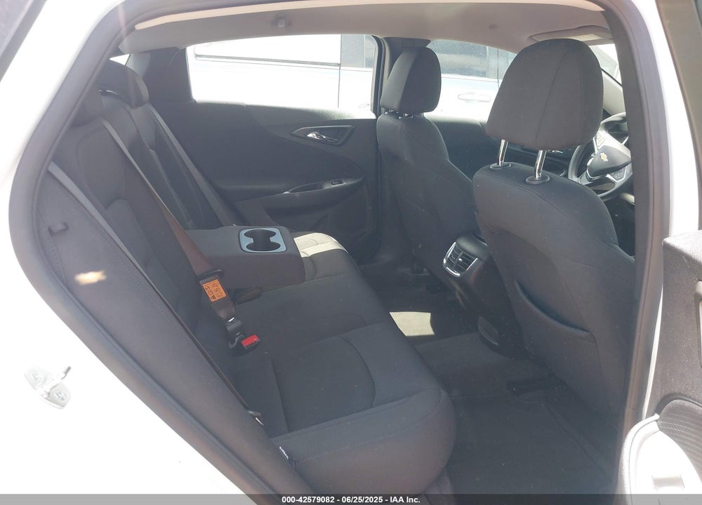 2025 CHEVROLET MALIBU VIN: 1G1ZD5ST1SF118034