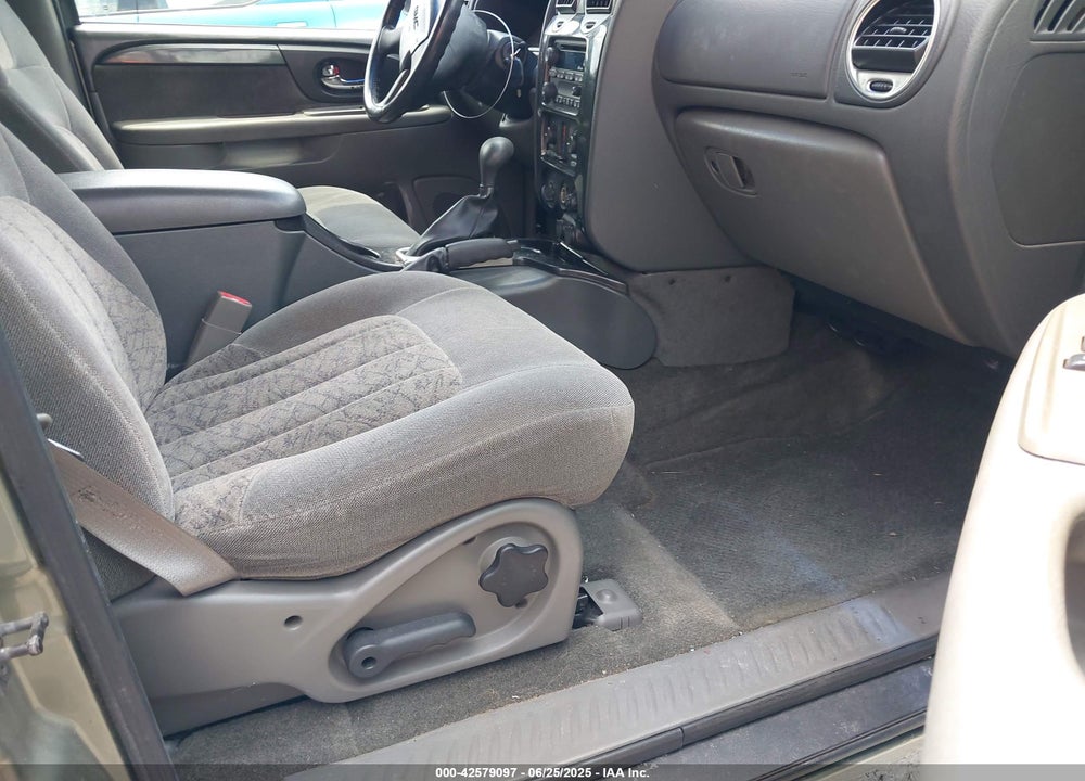 2003 GMC ENVOY XL SLE VIN: 1GKET16S436164689