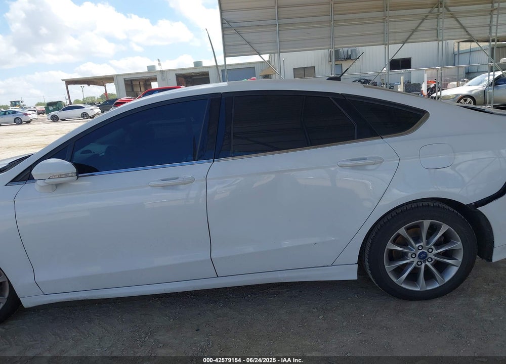 2017 FORD FUSION VIN: 3FA6P0HD3HR357929