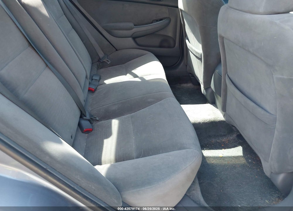 2007 HONDA ACCORD 2.4 EX VIN: 1HGCM56717A095192