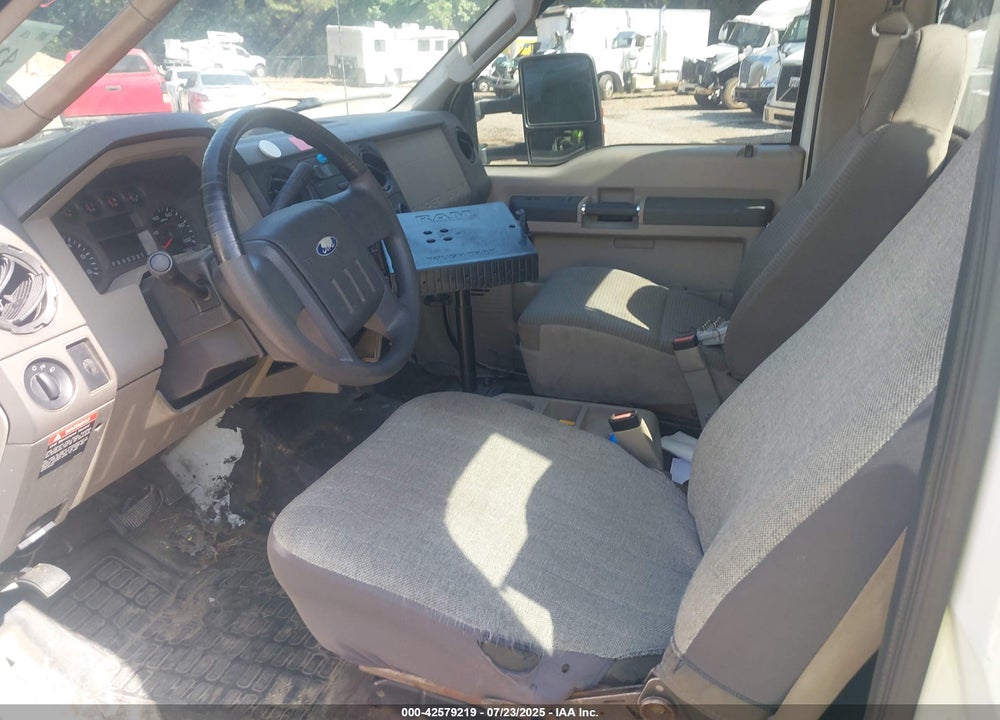 2008 FORD F-450 CHASSIS XL/XLT VIN: 1FDXF46Y68ED45416