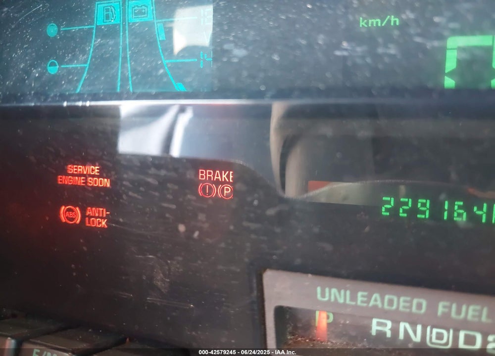 1991 GMC S15 JIMMY VIN: 1GKDT13ZXM2551852