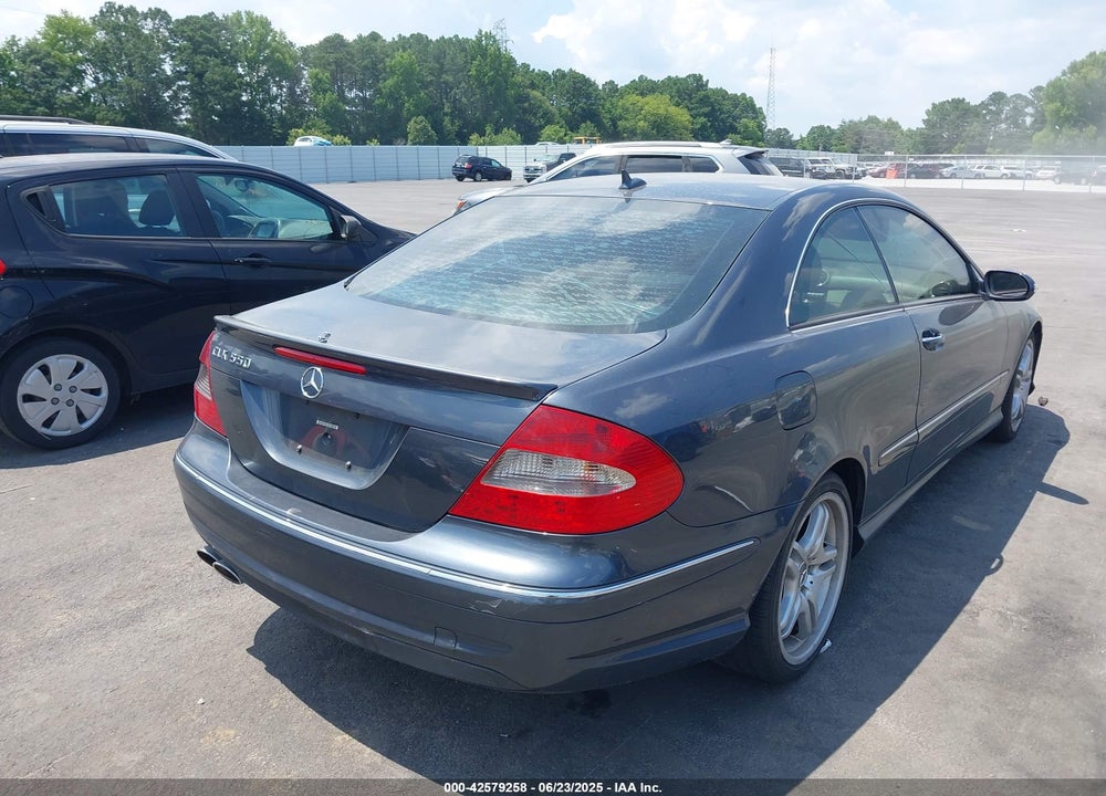 2008 MERCEDES-BENZ CLK 550 VIN: WDBTJ72H68F253384