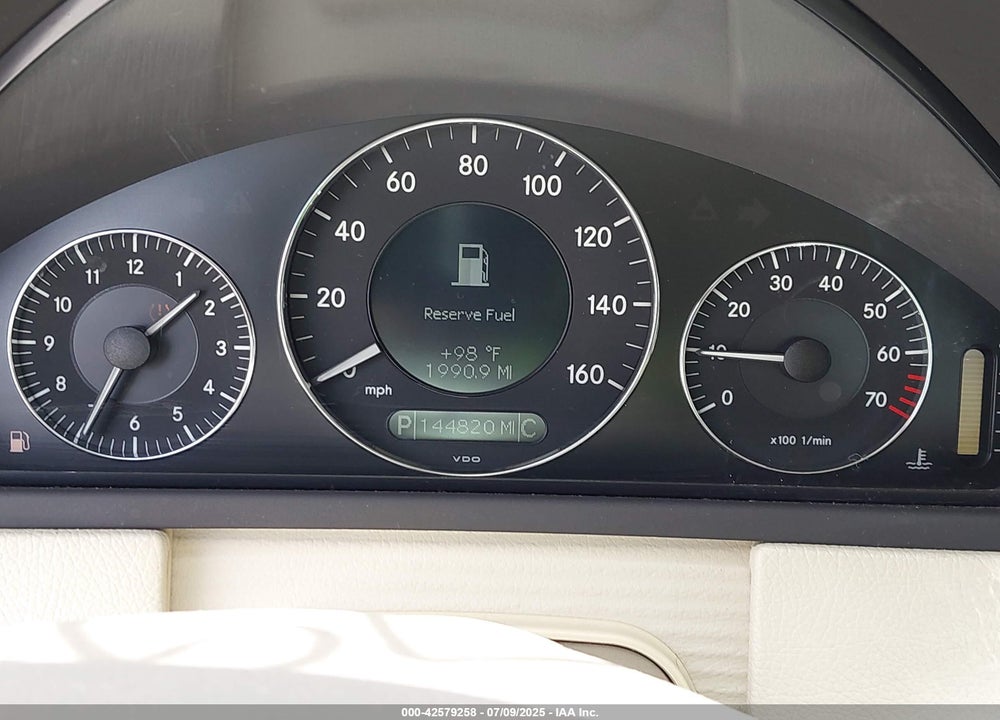 2008 MERCEDES-BENZ CLK 550 VIN: WDBTJ72H68F253384