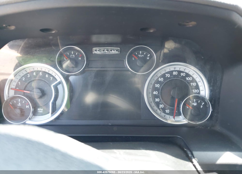 2013 RAM 1500 VIN: 1C6RR7GP5DS657175