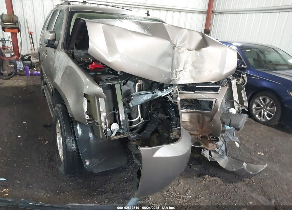 2014 CHEVROLET TAHOE LT VIN: 1GNSKBE01ER105065