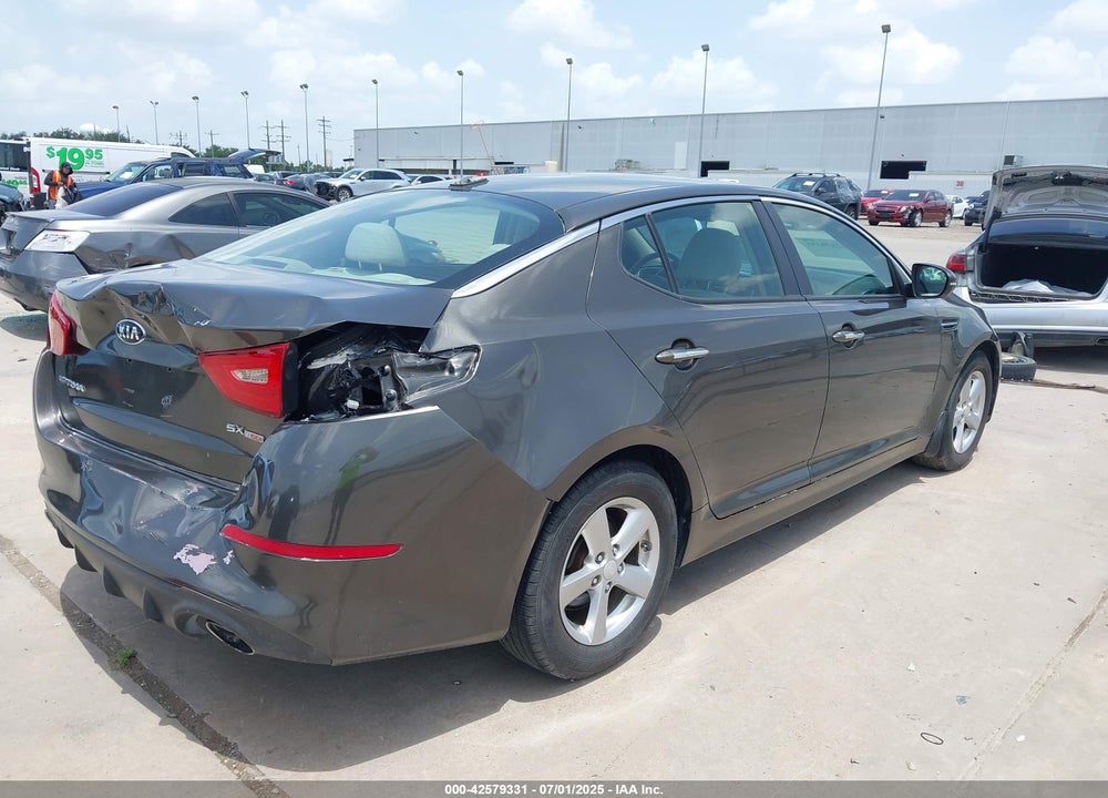 2015 KIA OPTIMA LX VIN: 5XXGM4A72FG371237