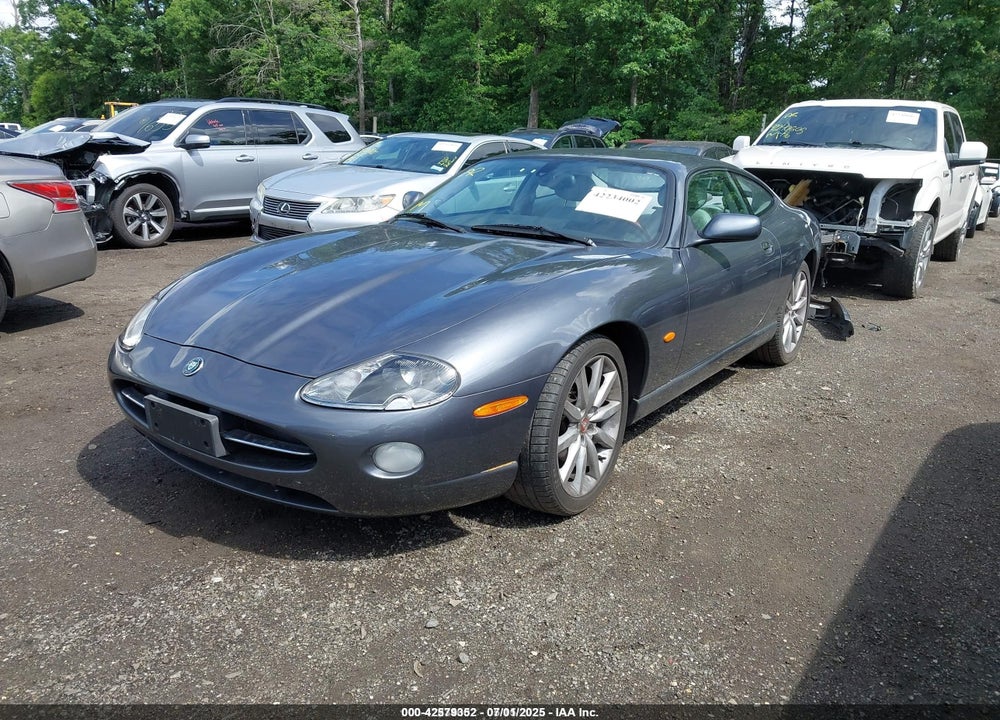 2005 JAGUAR XK8 VIN: SAJDA41C552A43201
