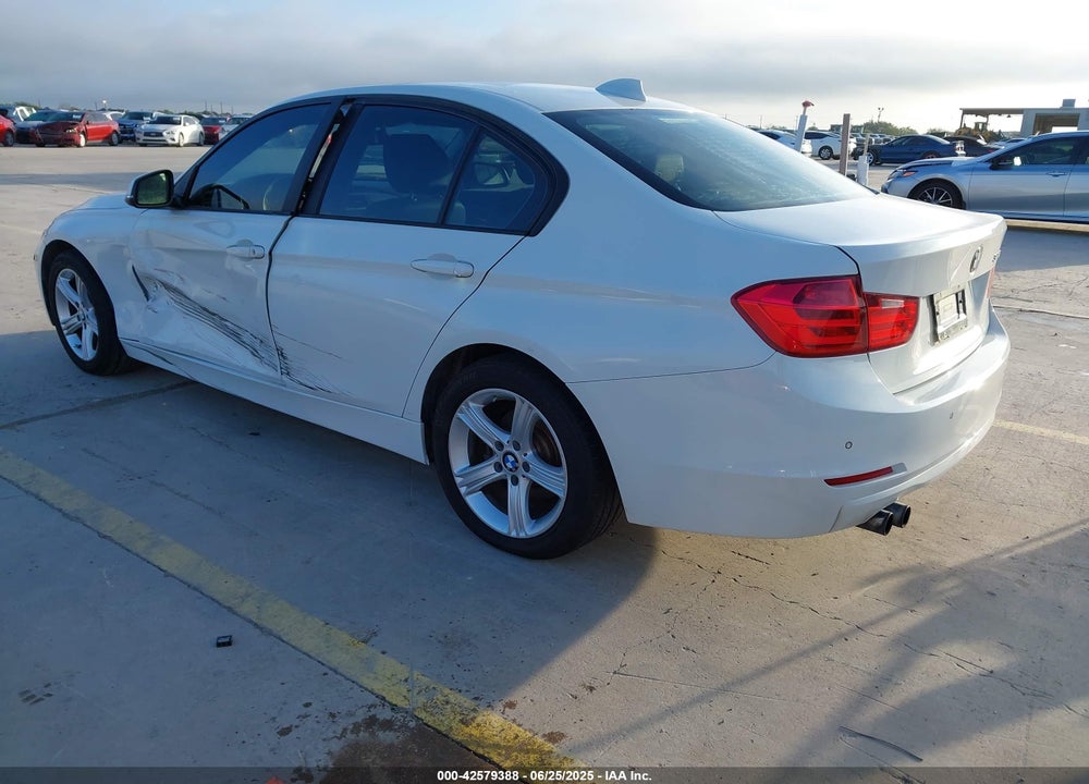 2015 BMW 3 SERIES VIN: WBA3C1C59FK120021