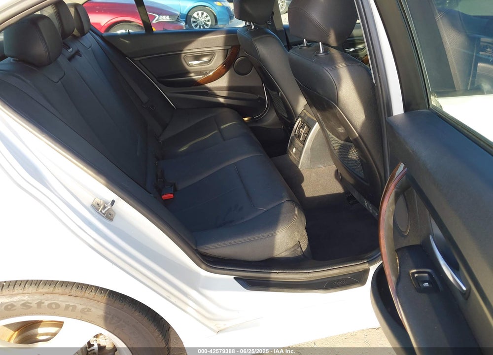 2015 BMW 3 SERIES VIN: WBA3C1C59FK120021