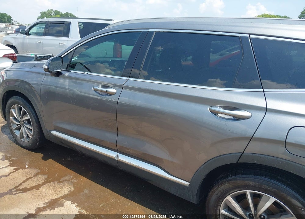 2019 HYUNDAI SANTA FE VIN: 5NMS53AD0KH018241
