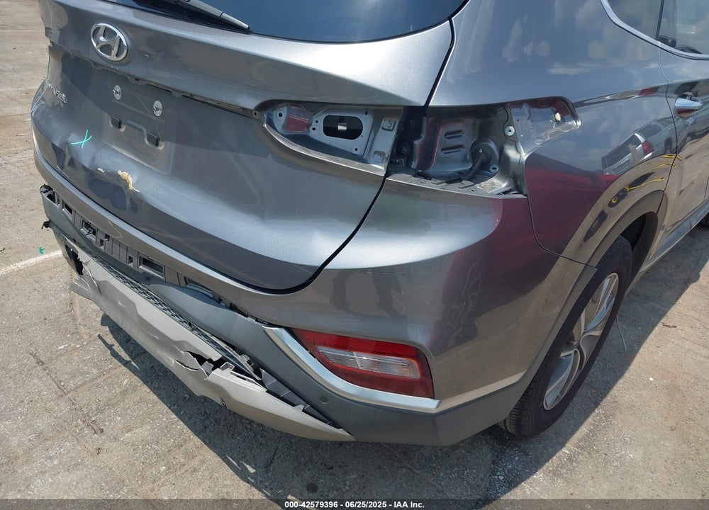 2019 HYUNDAI SANTA FE VIN: 5NMS53AD0KH018241
