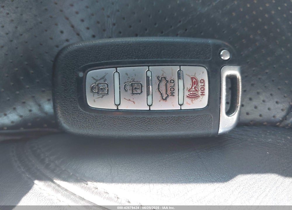2012 HYUNDAI AZERA VIN: KMHFH4JGXCA174819