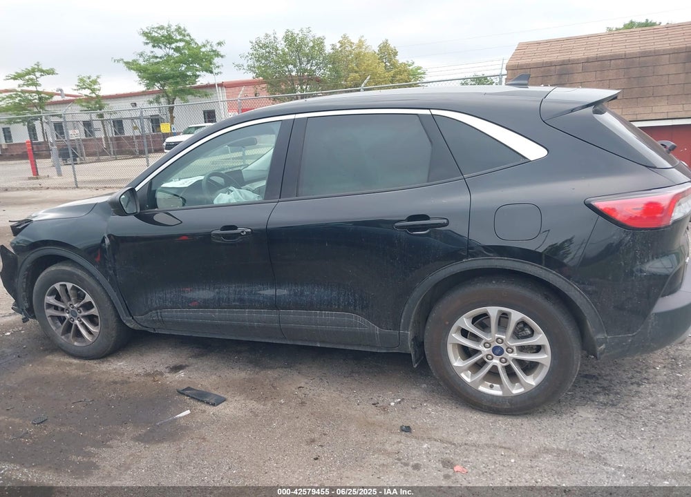 2022 FORD ESCAPE SE VIN: 1FMCU0G61NUB71475