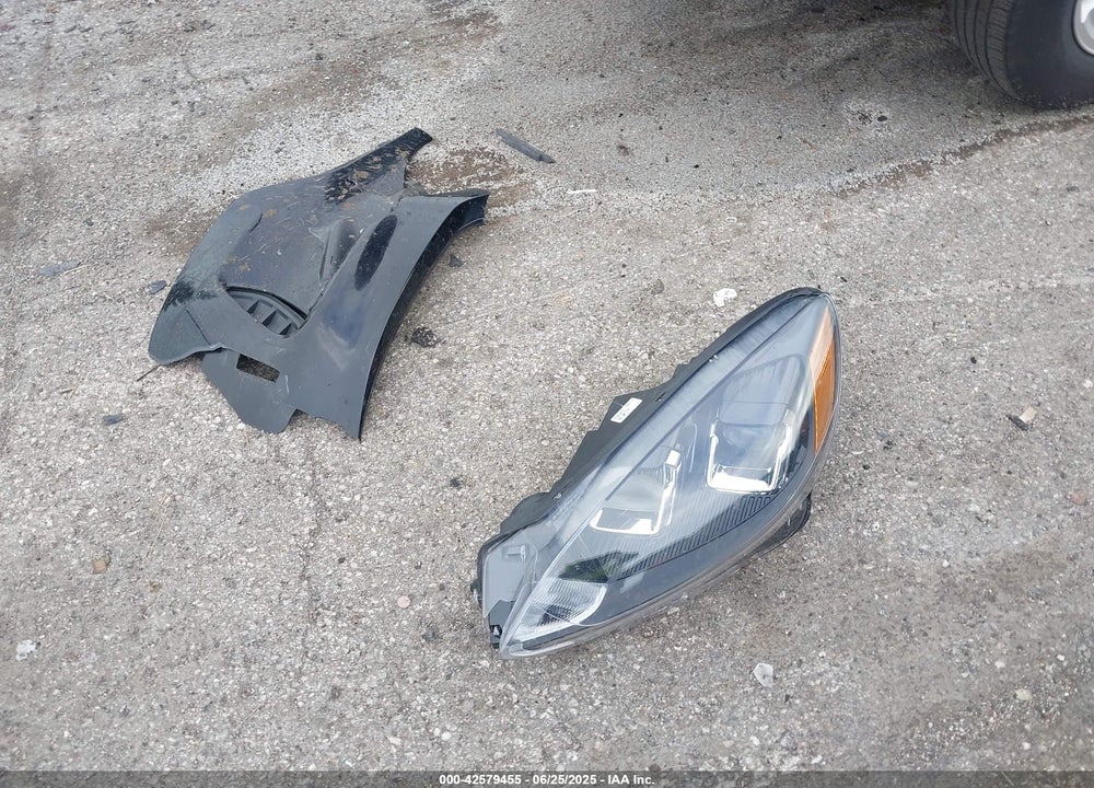 2022 FORD ESCAPE SE VIN: 1FMCU0G61NUB71475