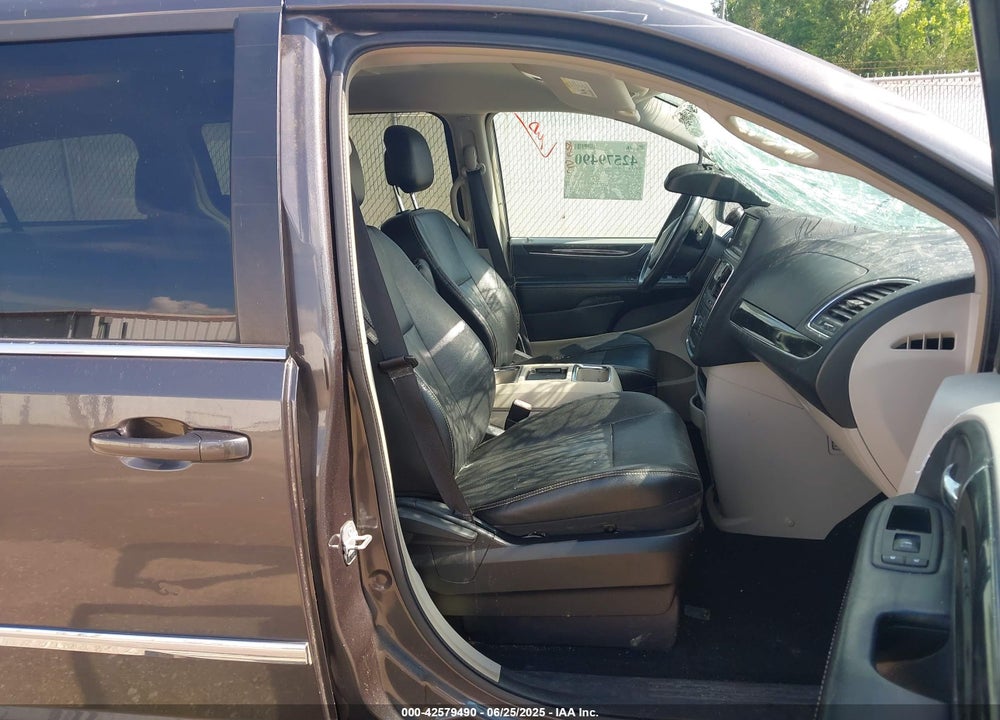 2015 CHRYSLER TOWN & COUNTRY TOURING VIN: 2C4RC1BG2FR636786