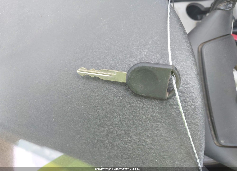 2010 FORD FOCUS VIN: 1FAHP3GN5AW124478